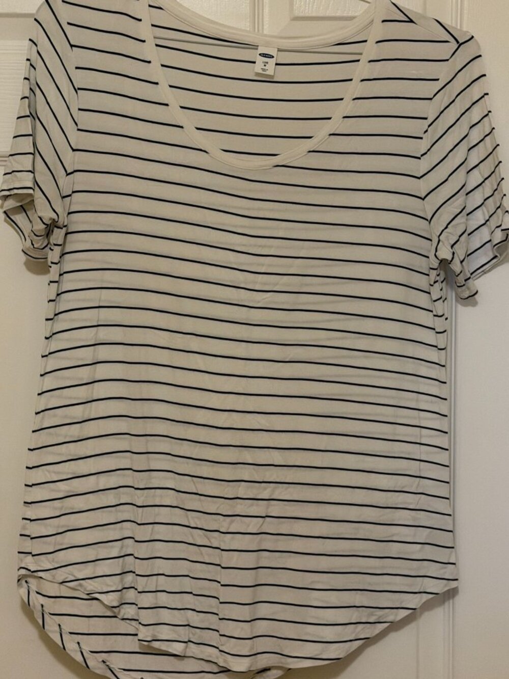 Old Navy Striped T-shirt - size M
